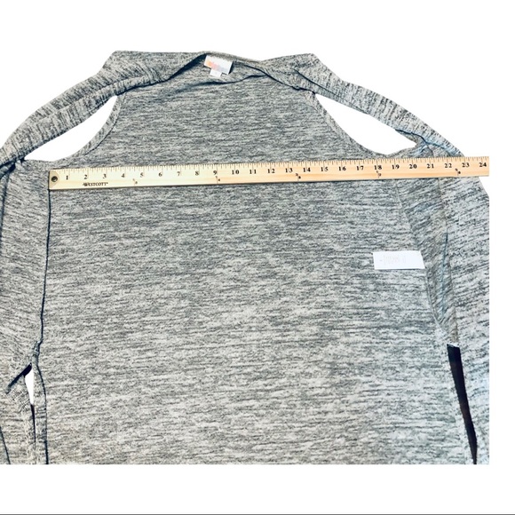 LuLaRoe Duster - Picture 8 of 10